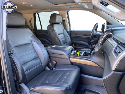 Used 2020 GMC Yukon Denali w/ Denali Premium Package image 13
