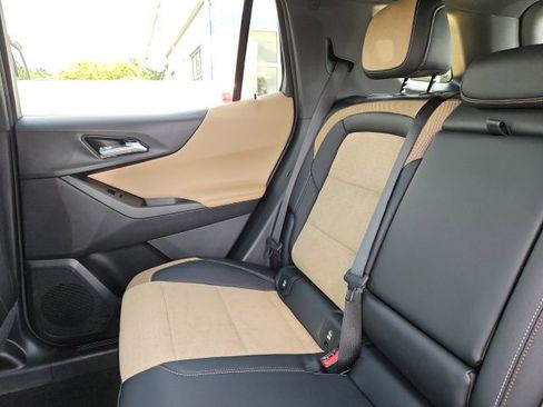 New 2026 Chevrolet Equinox ACTIV w/ Convenience Package III image 16