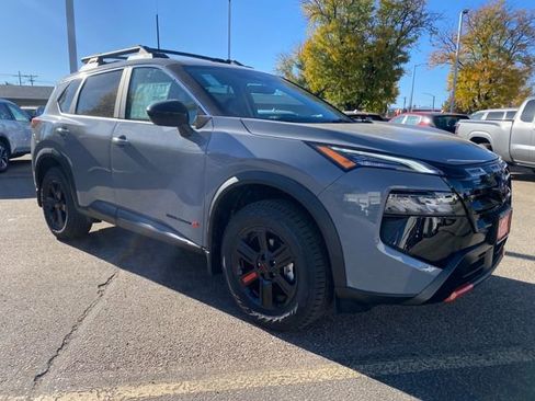 New 2026 Nissan Rogue SV image 7