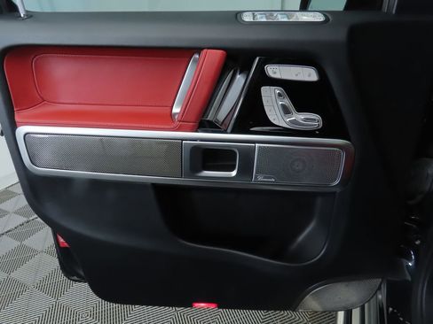 Used 2024 Mercedes-Benz G 550 image 25