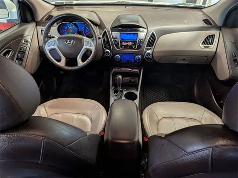 Used 2013 Hyundai Tucson Limited image 10