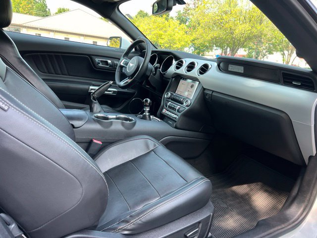Used 2017 Ford Mustang Premium w/ Equipment Group 201A RWD image 15