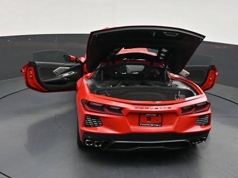 Used 2024 Chevrolet Corvette Stingray Preferred Cpe w/ 2LT RWD image 35