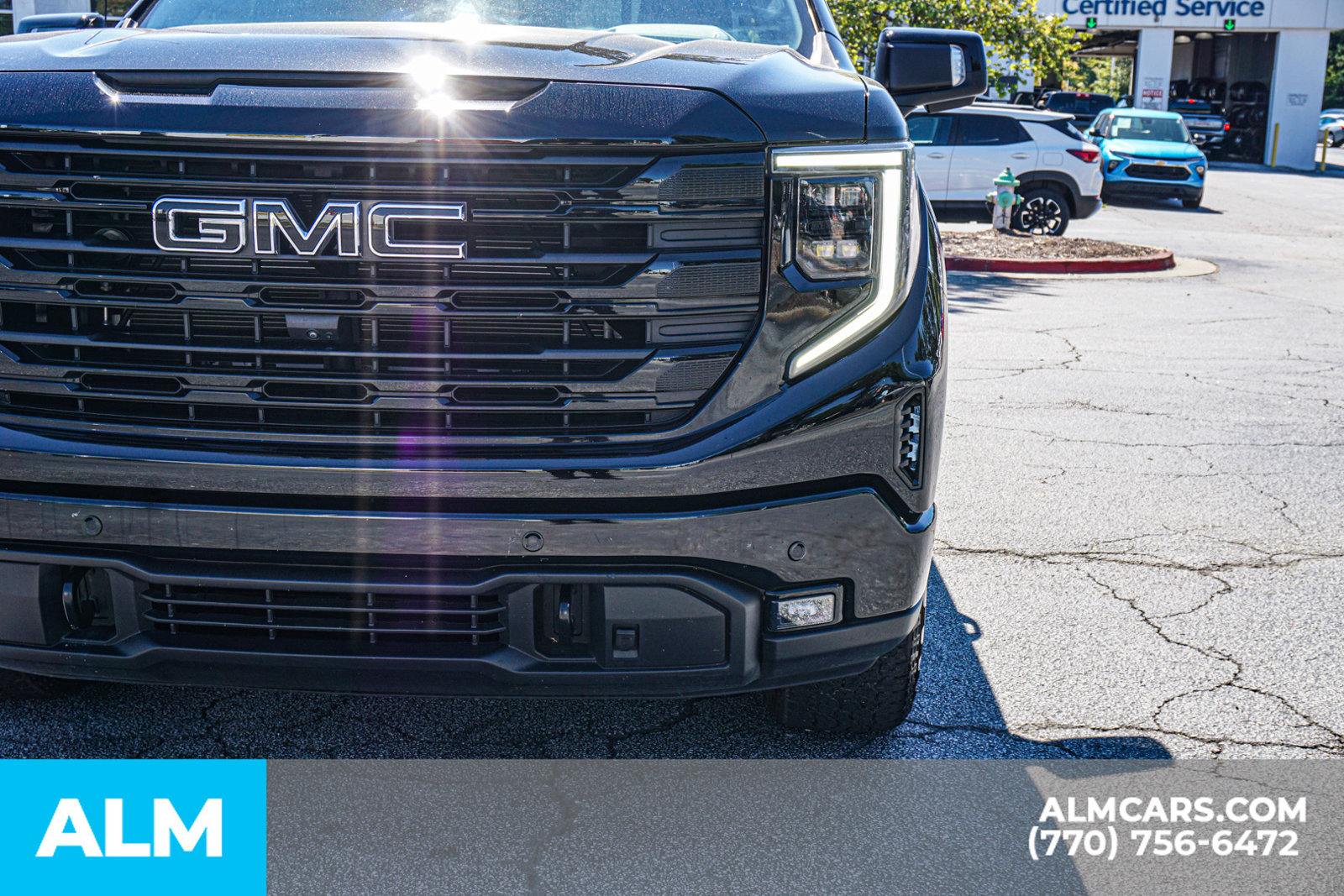 Used 2024 GMC Sierra 1500 Elevation w/ Elevation Premium Package AWD/4WD image 17