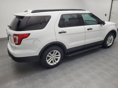 Used 2017 Ford Explorer FWD image 10