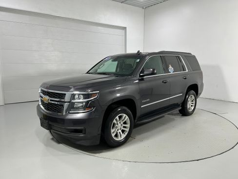 Used 2017 Chevrolet Tahoe LT image 18