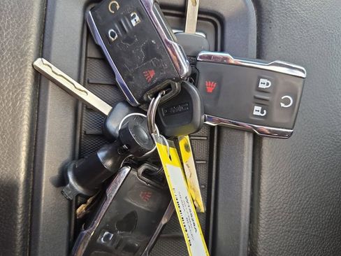 Used 2017 GMC Sierra 1500 Denali w/ Denali Ultimate Package image 29