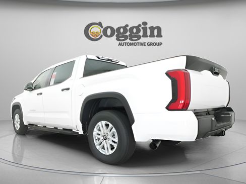 New 2026 Toyota Tundra SR5 w/ SR5 Convenience Package image 11