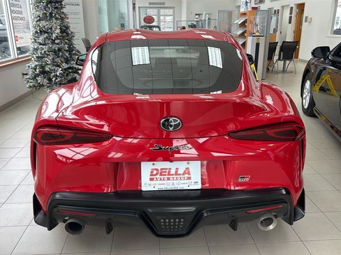 Used 2021 Toyota Supra Premium w/ Driver Assist Package image 6