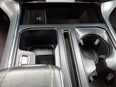 Used 2022 Ford F150 Lariat image 23