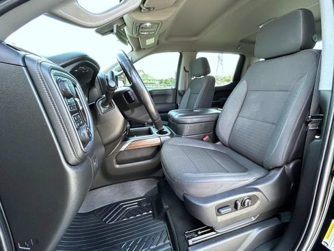 Used 2022 Chevrolet Silverado 1500 RST AWD/4WD image 10
