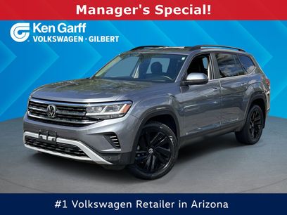 Used 2023 Volkswagen Atlas SE w/ Panoramic Sunroof Package