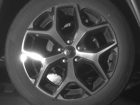 Used 2025 Jeep Compass Limited image 15