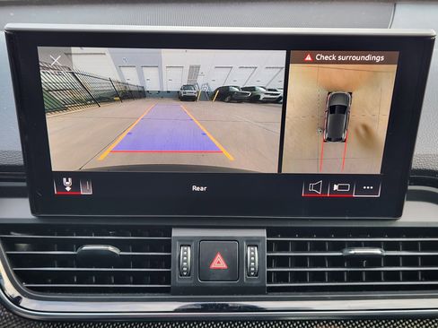 Used 2021 Audi SQ5 Prestige image 16