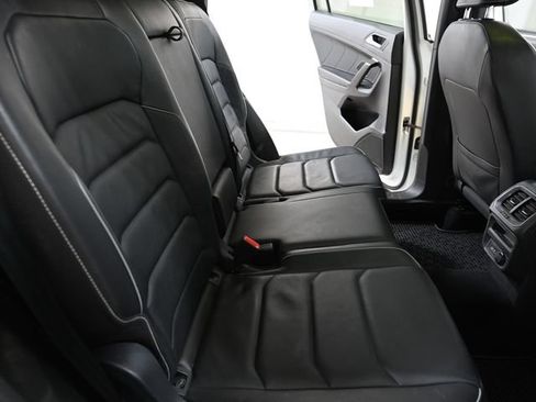 Used 2021 Volkswagen Tiguan SEL Premium R-Line AWD/4WD image 29