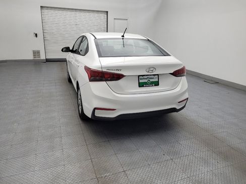 Used 2019 Hyundai Accent SE image 6