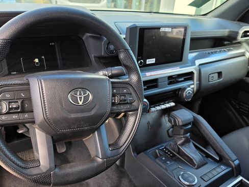 Used 2025 Toyota Tacoma SR5 RWD image 6