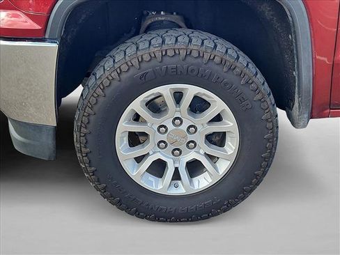 Used 2017 GMC Sierra 1500 SLE w/ SLE Value Package image 24