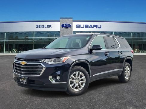 Used 2020 Chevrolet Traverse LT FWD image 1