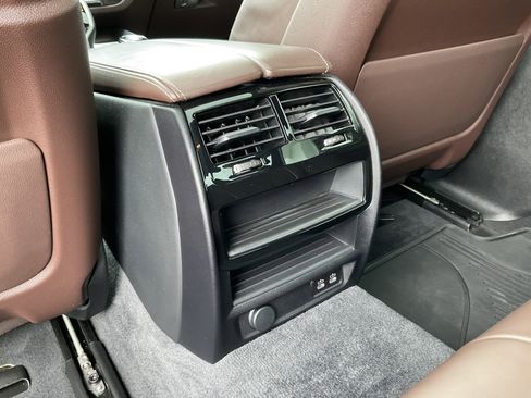 Certified 2023 BMW 540i w/ Executive Package image 24