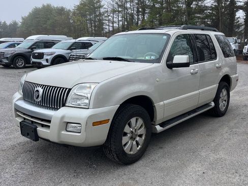 Used 2006 Mercury Mountaineer Luxury image 3