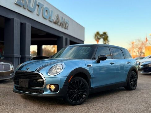 Used 2017 MINI Cooper Clubman image 1