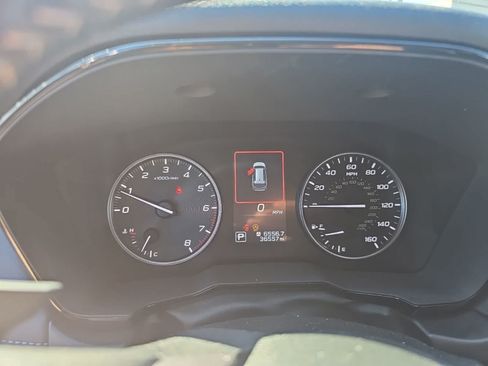 Used 2024 Subaru Outback Premium AWD/4WD image 16