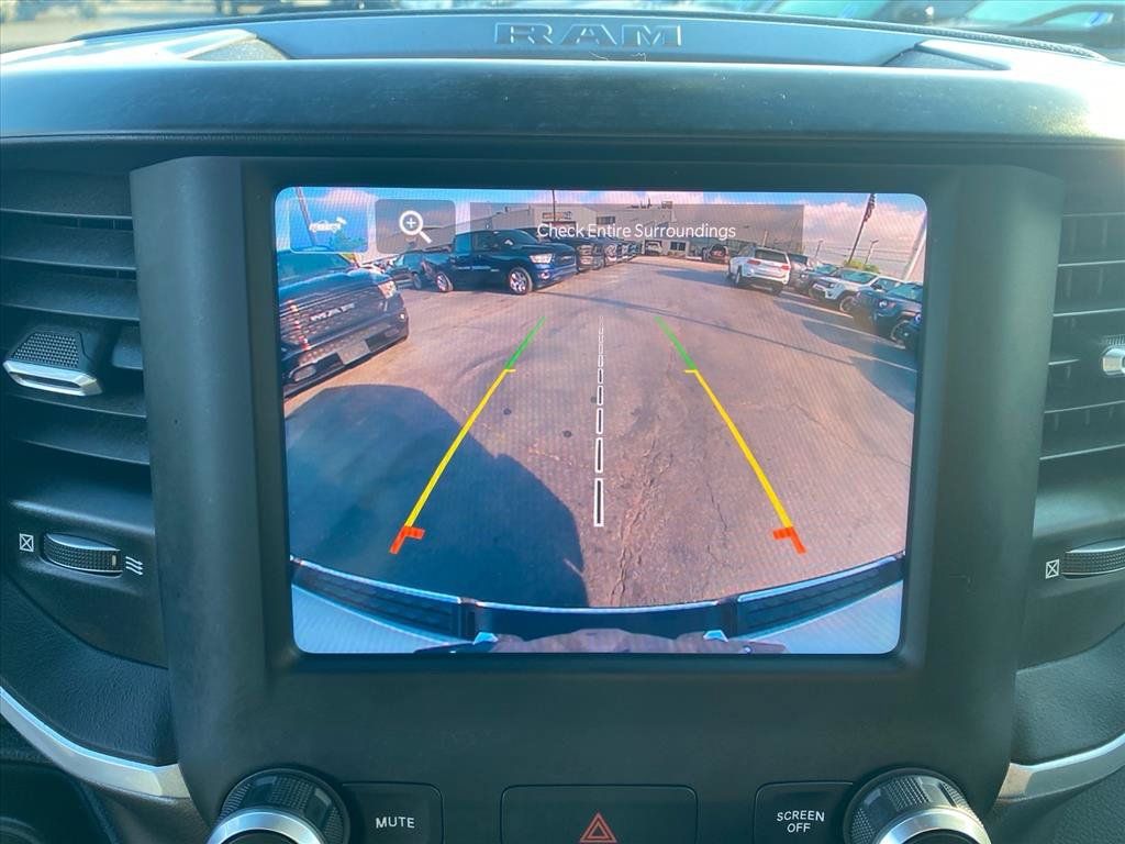 Used 2022 RAM 1500 Big Horn AWD/4WD image 15