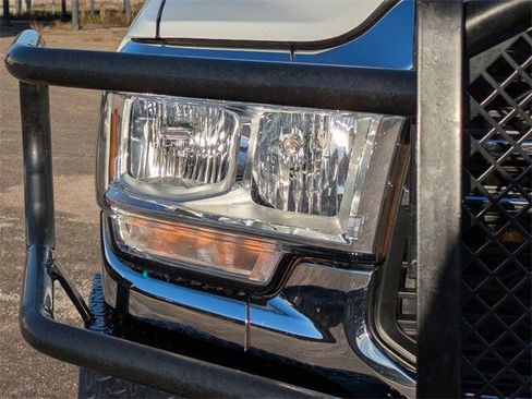 Used 2022 RAM 2500 Tradesman w/ Chrome Appearance Group image 10