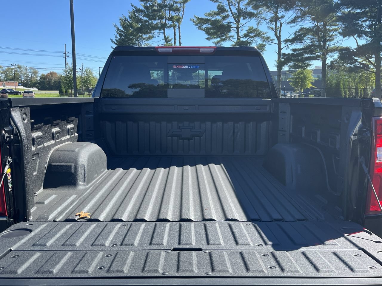 New 2026 Chevrolet Silverado 1500 RST w/ Redline Edition AWD/4WD image 10