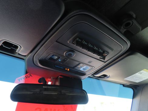 Used 2023 Ford Bronco Badlands AWD/4WD image 30