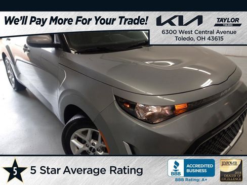 Used 2025 Kia Soul LX w/ LX Technology Package FWD image 1