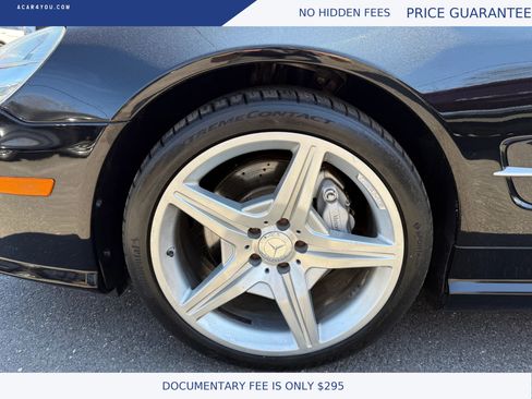 Used 2011 Mercedes-Benz SL 550 image 22