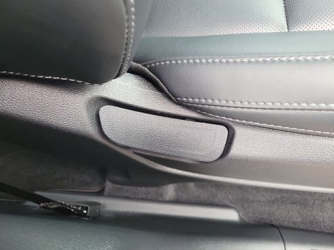 Certified 2025 Kia Telluride S image 8