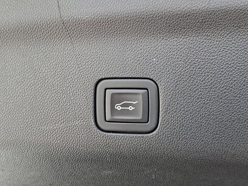 Used 2023 Cadillac Escalade Sport w/ LPO, ONYX Package AWD/4WD image 35