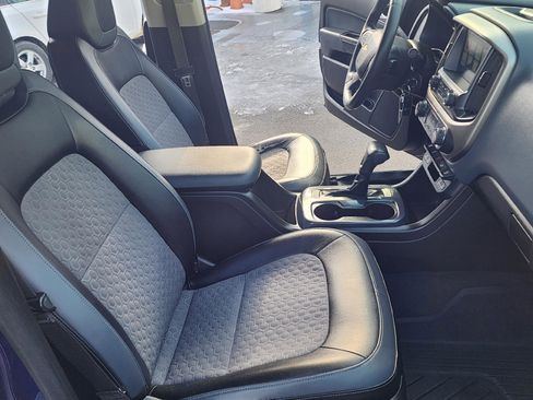 Used 2016 Chevrolet Colorado Z71 image 12