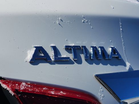 Used 2018 Nissan Altima 2.5 S w/ S Convenience Package image 29