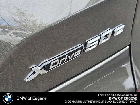 New 2026 BMW X5 xDrive50e image 17