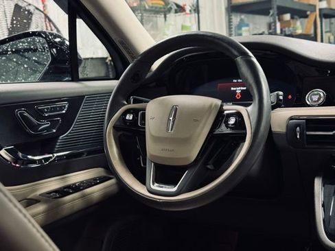 Certified 2022 Lincoln Corsair Reserve w/ Equipment Group 201A AWD/4WD image 28