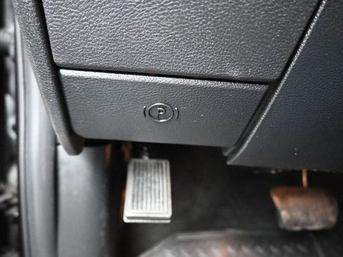 Used 2017 RAM 1500 Rebel image 26