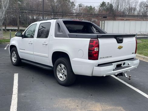 Used 2007 Chevrolet Avalanche LT w/ LT Preferred Equipment Group image 7