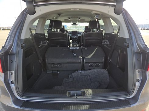 Used 2023 Honda Odyssey Touring image 17