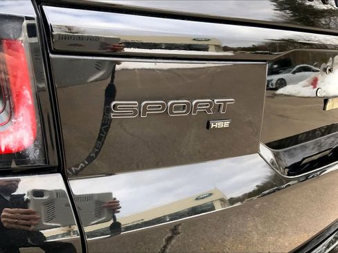Used 2021 Land Rover Range Rover Sport HSE Silver Edition image 10