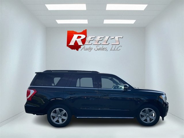 Used 2020 Ford Expedition XLT w/ Equipment Group 202A AWD/4WD image 6