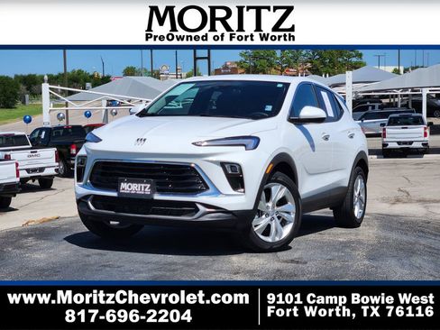 Certified 2025 Buick Encore GX Preferred FWD image 1