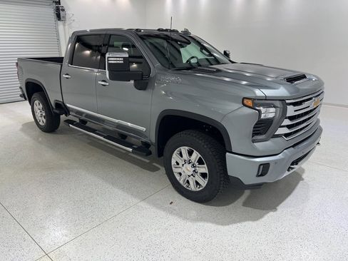 New 2026 Chevrolet Silverado 2500 High Country w/ Technology Package image 7