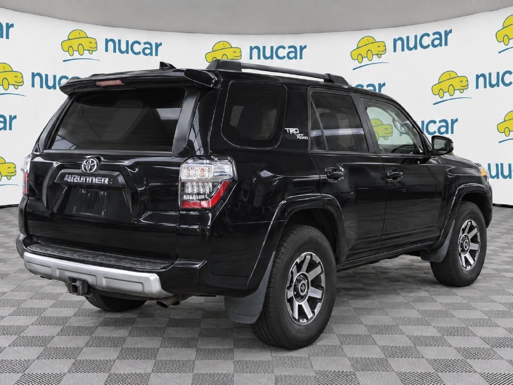 Certified 2023 Toyota 4Runner TRD Off-Road AWD/4WD image 3