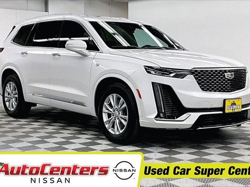 Used 2024 Cadillac XT6 Luxury image 1