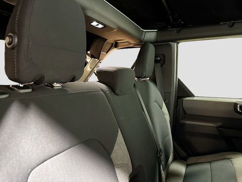 Used 2022 Ford Bronco Big Bend image 27