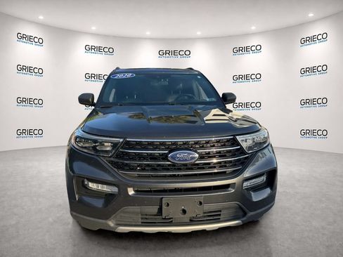 Used 2020 Ford Explorer XLT w/ Equipment Group 202A AWD/4WD image 2